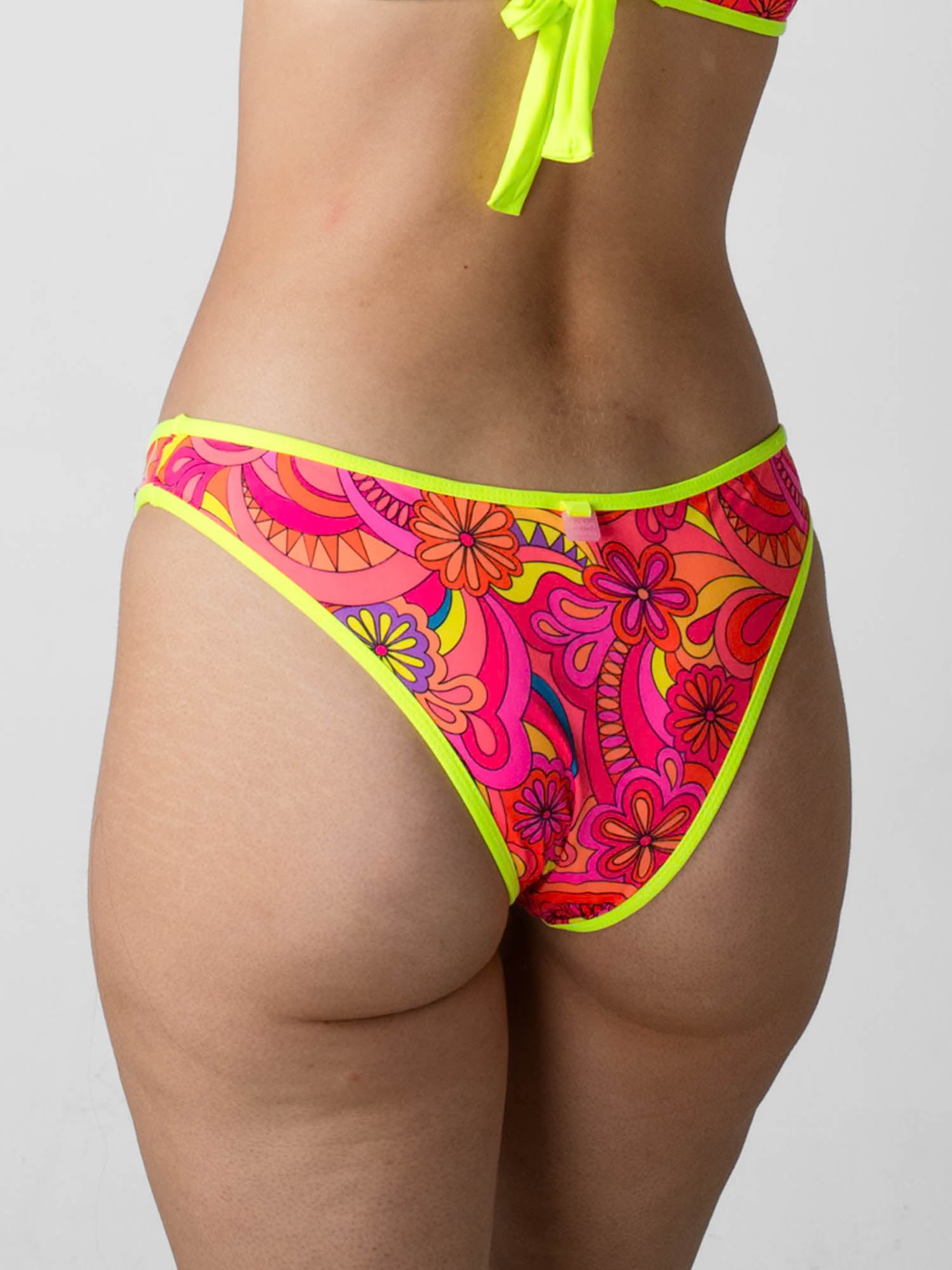 Daikiri Bikini Mujer Amarillo Estampado Ajustable Extra Confort Protección UV 50+ General-Dos