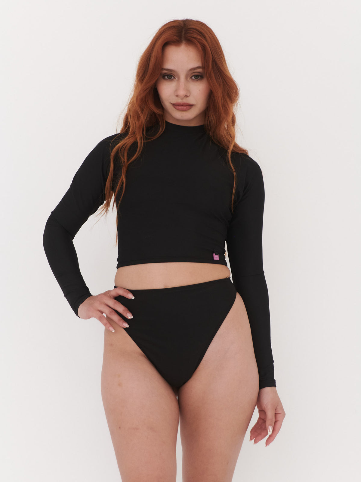 Bottom de Bikini Daikiri Mujer Calzón Pierna Alta Negro Protección UV50+ Cuarta