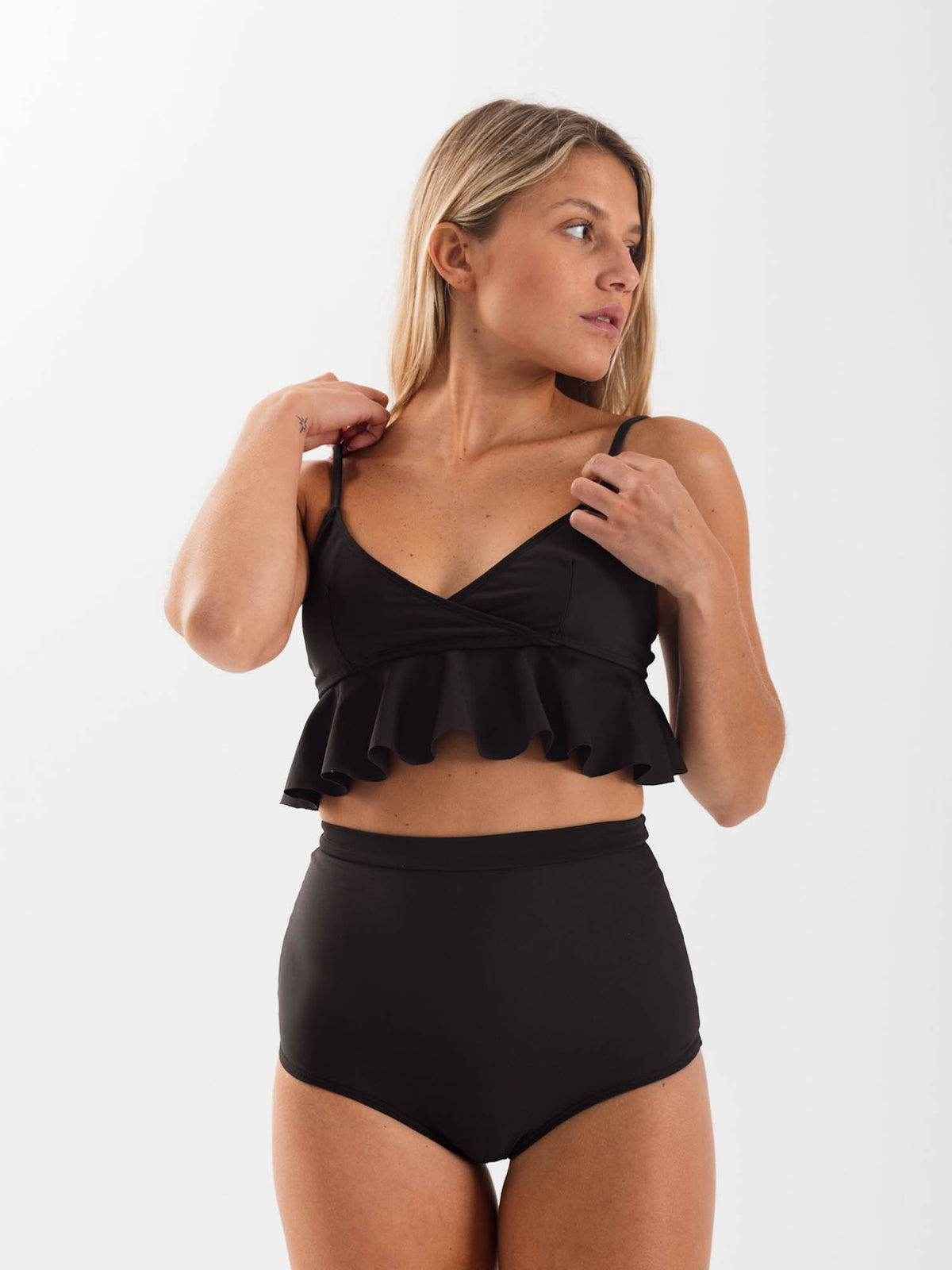 Daikiri Bikini Mujer Negro Liso Triángulo Extra Confort Protección UV 50+ Principal