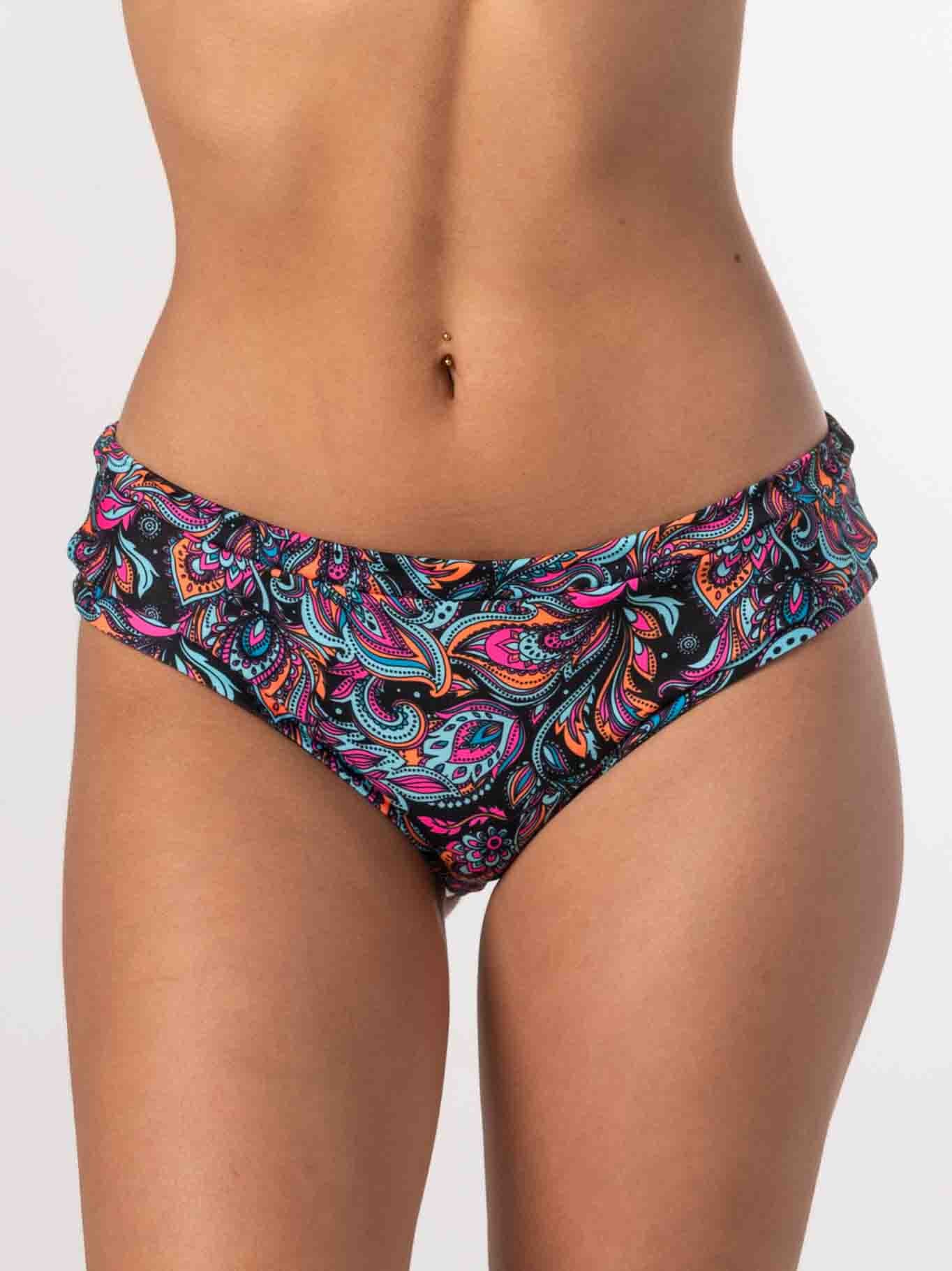 Bottom de Bikini Daikiri Mujer Calzón Pretina Ancha Sin Elasticos Bulgaro Negro Flúor Protección UV50+ Delante
