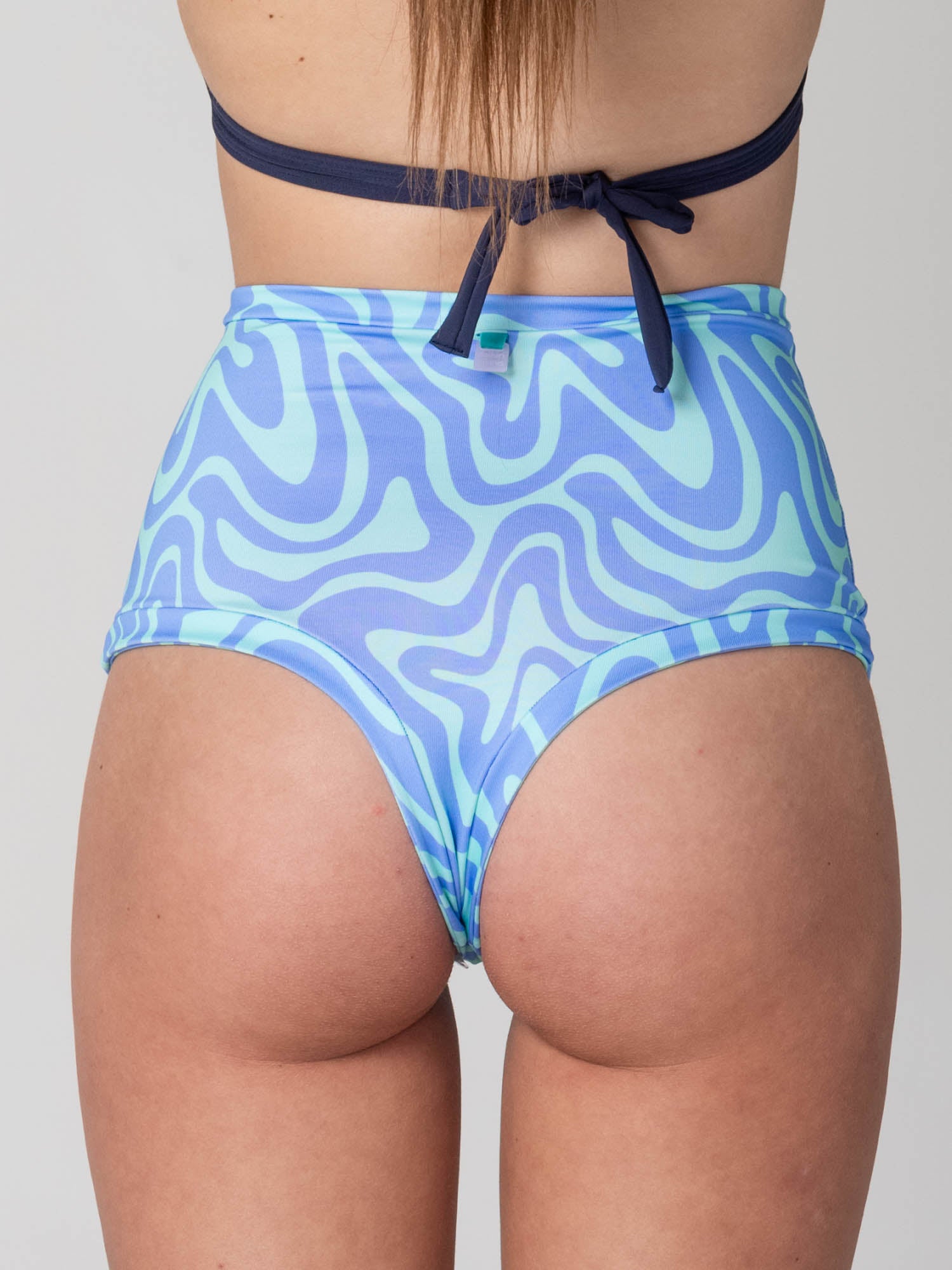 Bottom de Bikini Daikiri Mujer Calzón Tiro Alto Sin Elasticos Psicodélico Azul Menta Protección UV50+ Detras