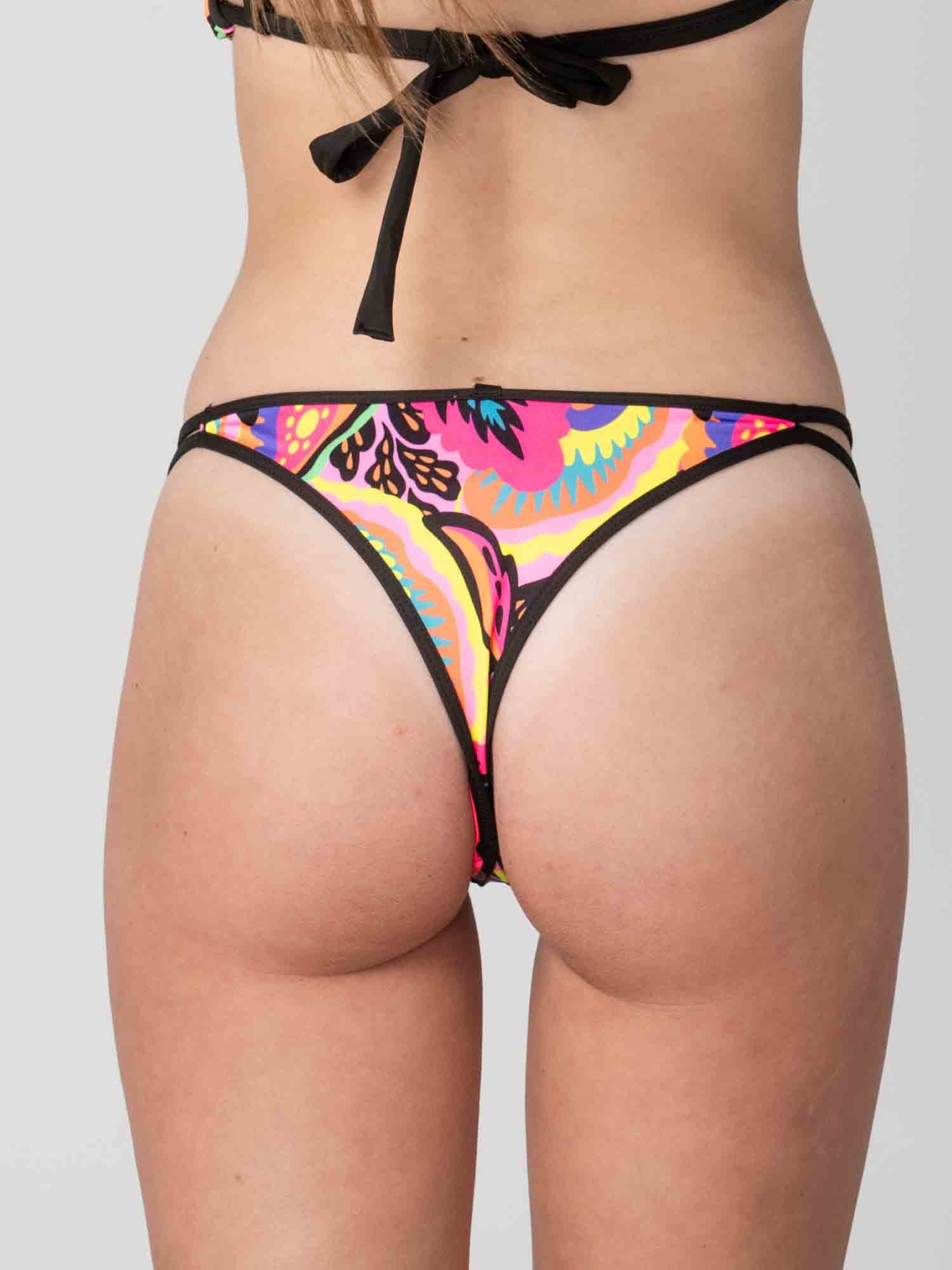 Bottom de Bikini Daikiri Mujer Tropea Flores Negro Flúor Protección UV50+ Detras