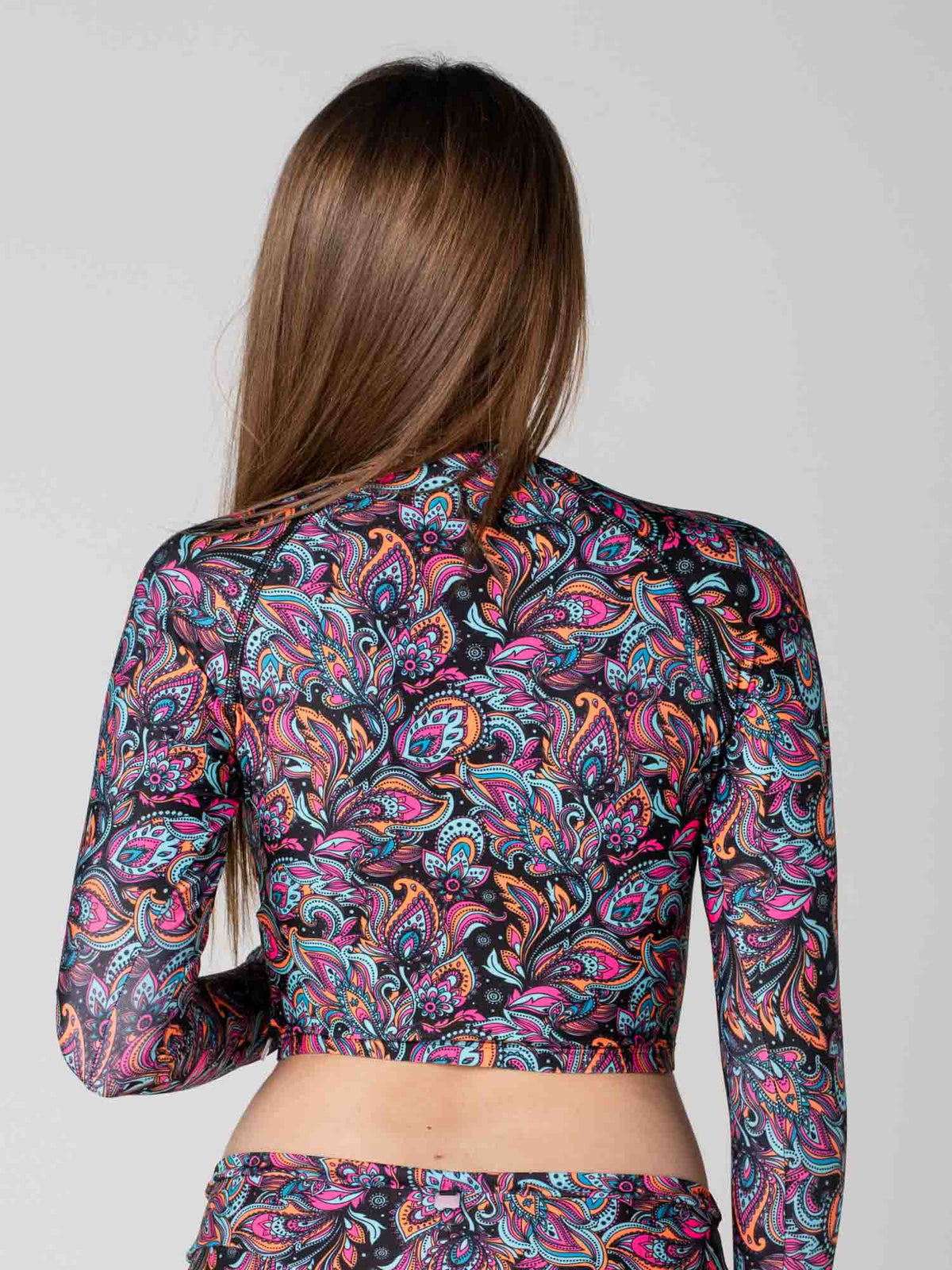 Polera Surf Daikiri Mujer Corta Manga Larga Bulgaro Negro Flúor Protección UV50+ Cuarta