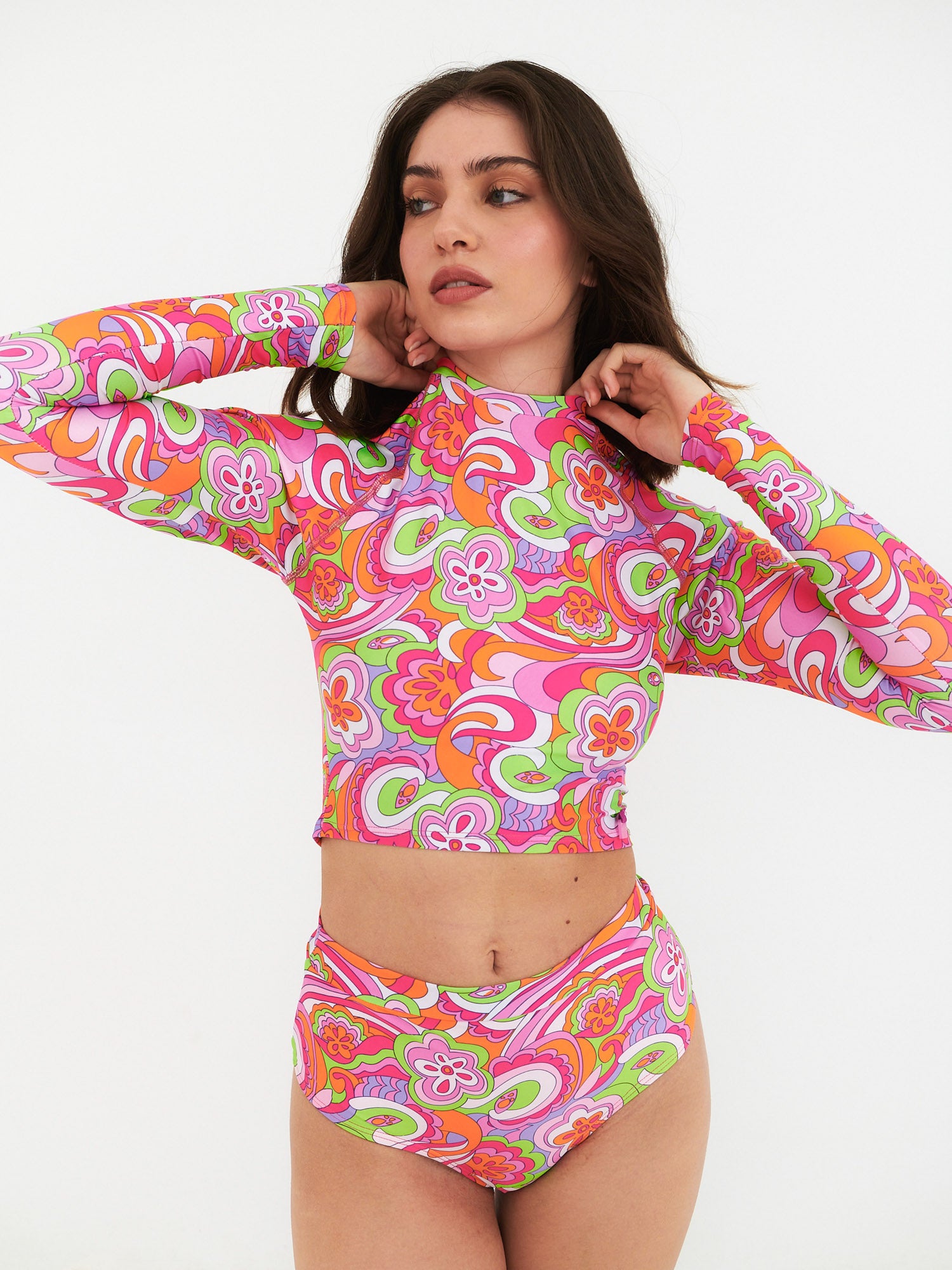 Polera Surf Daikiri Mujer Corta Manga Larga Psicodelico Naranjo Flúor Protección UV50+ Secundaria