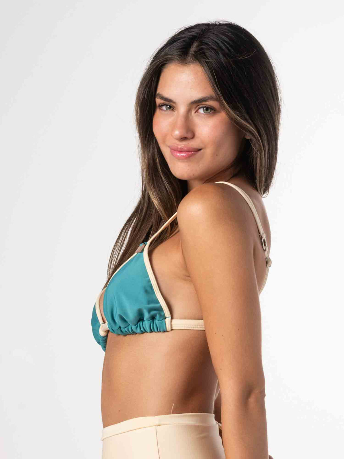 Top de Bikini Daikiri Mujer Triángulo Tiras Dobles Verde Oscuro Crema Protección UV50+ Secundaria