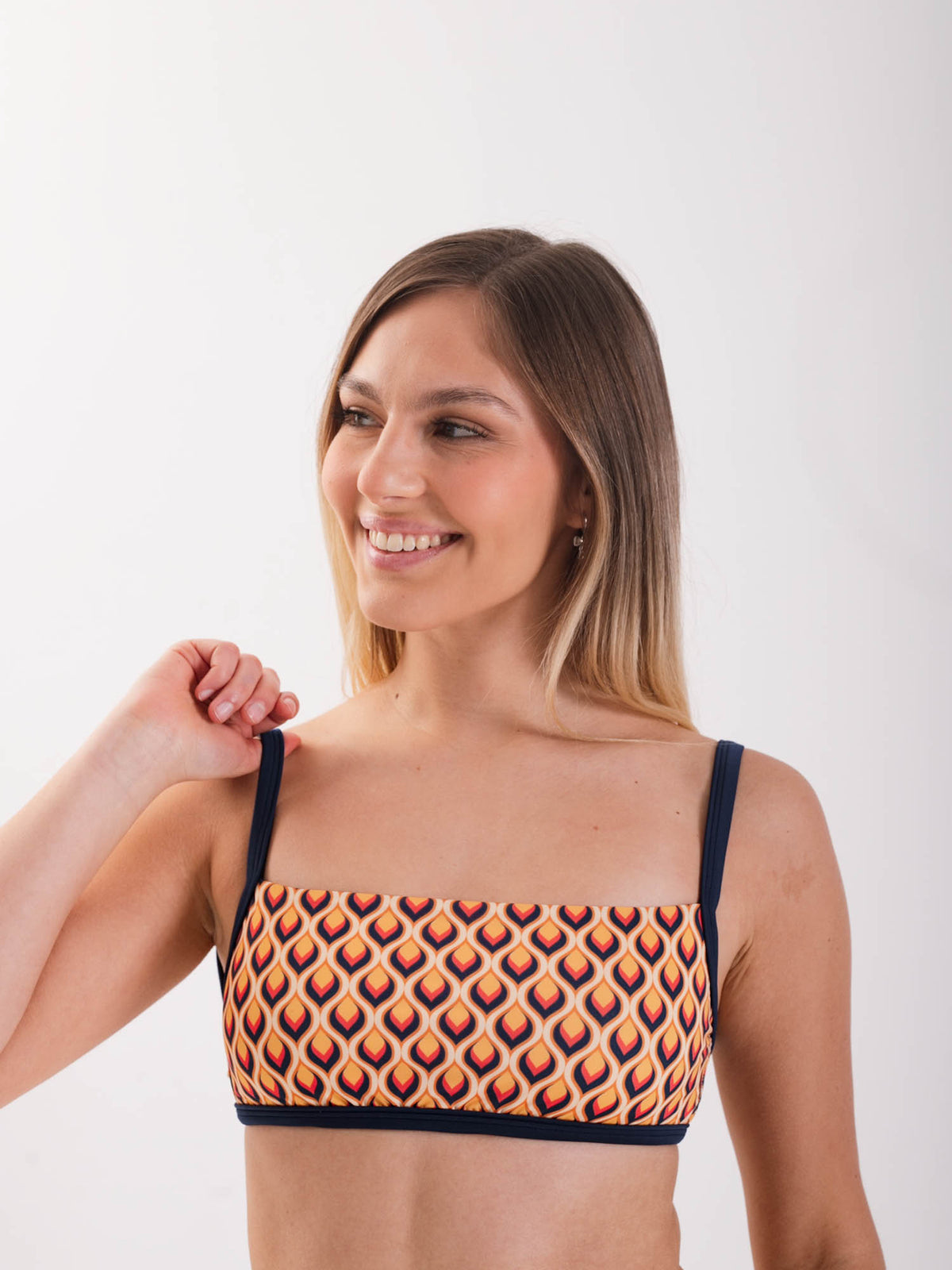 Top de Bikini Daikiri Mujer Escote Cuadrado Ajustable Geométrico Naranjo Azul Protección UV50+ Secundaria