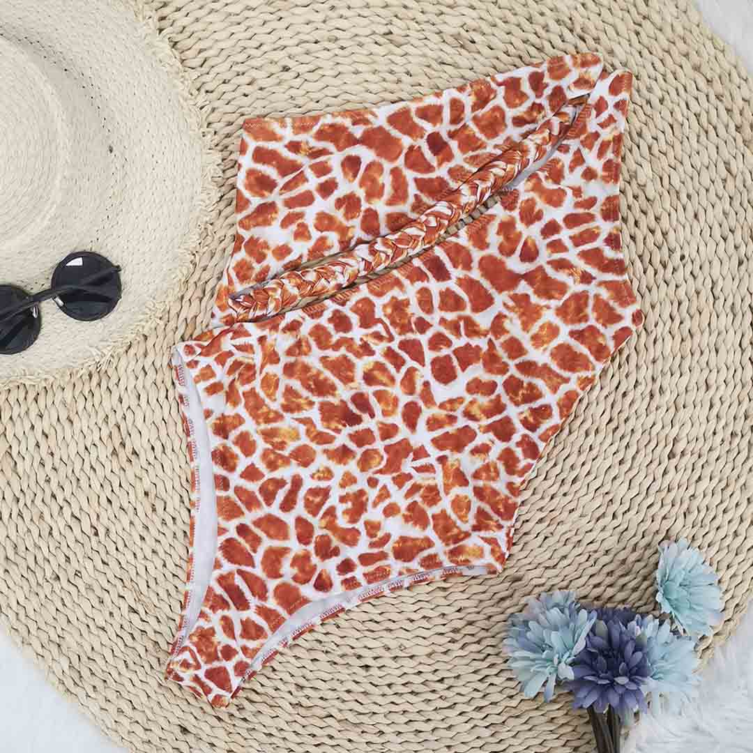 Entero One Shoulder Animal Print